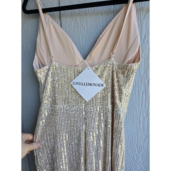 LOVE&LEMONADE Sexy V-Neck Silver Gold Sequin Bodycon sz m formal Dress Prom Nwt - Picture 7 of 10